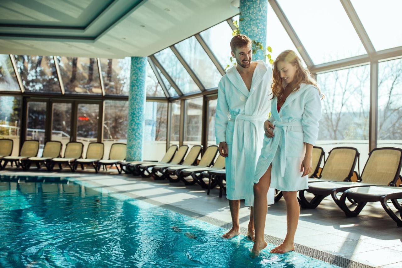 Premier Aqua - Adults Only